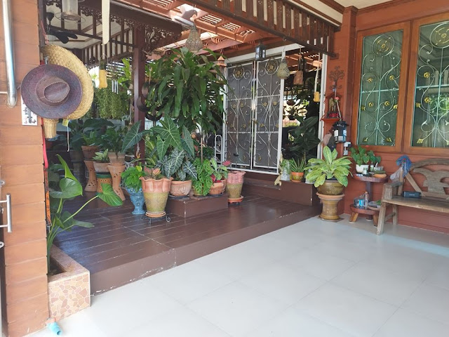 ขายด่วน ราคาถูก บ้าน ในหัวหิน จังหวัดประจวบ ซอยจะอยู่ตรงข้าม หมู่บ้านศิลปินหัวหิน โทร 0810117012